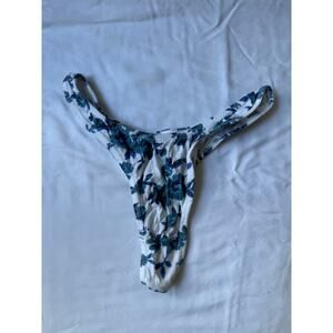 NWOT Camp Beverly Hills Floral Thong Panty Blue White Vintage Size 6